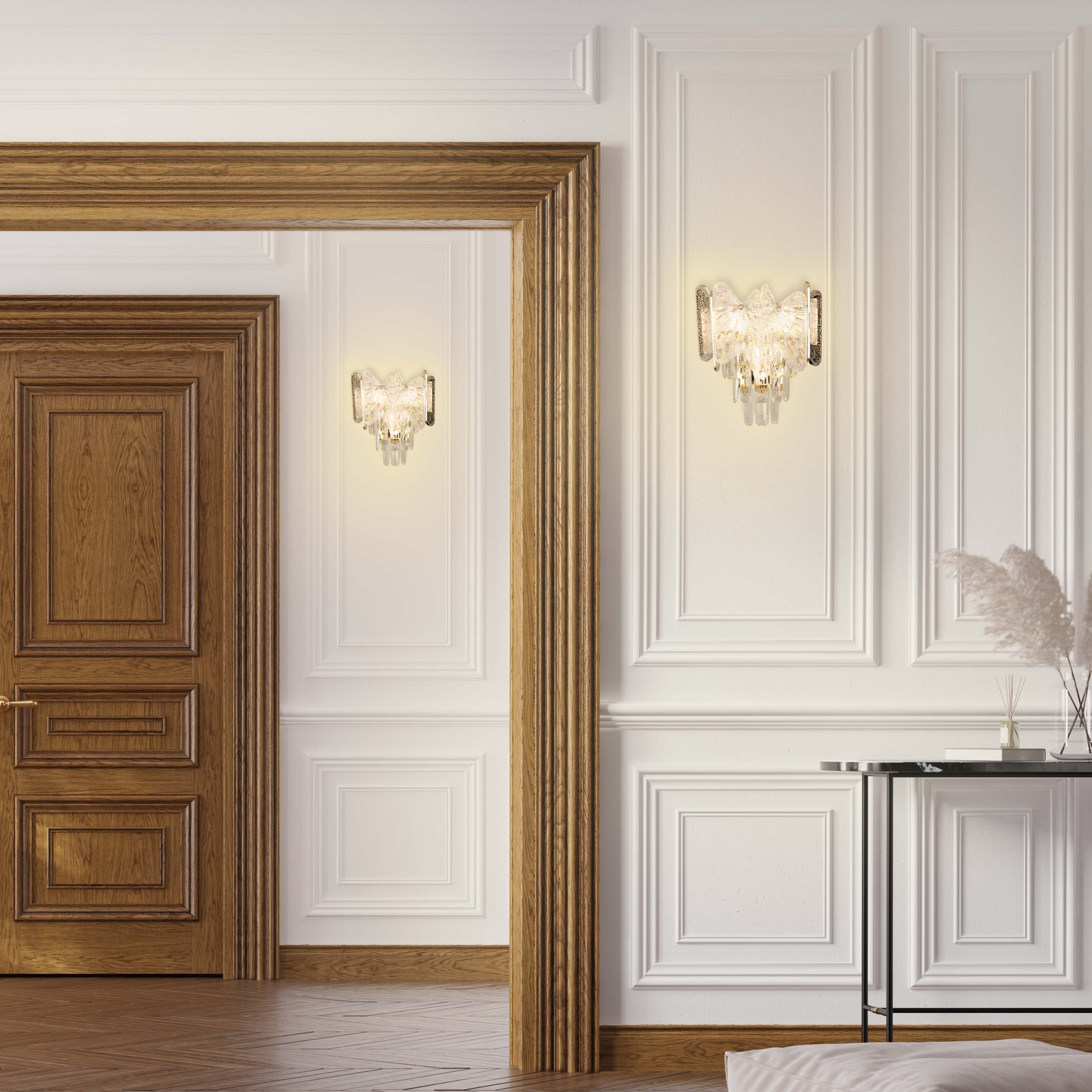 Elegant Gold Crystal Wall Sconce, 3-Light E14 Dimmable