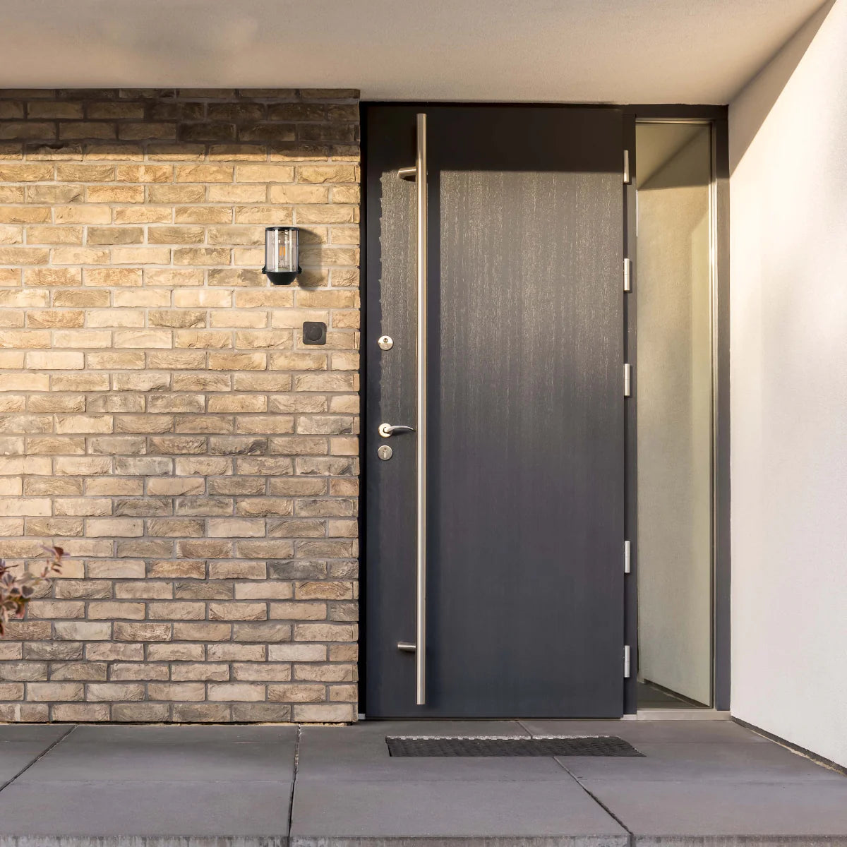 Where to use Lux Vintage Classic Outdoor Wall Light Sconce IP54 Black 182-03423