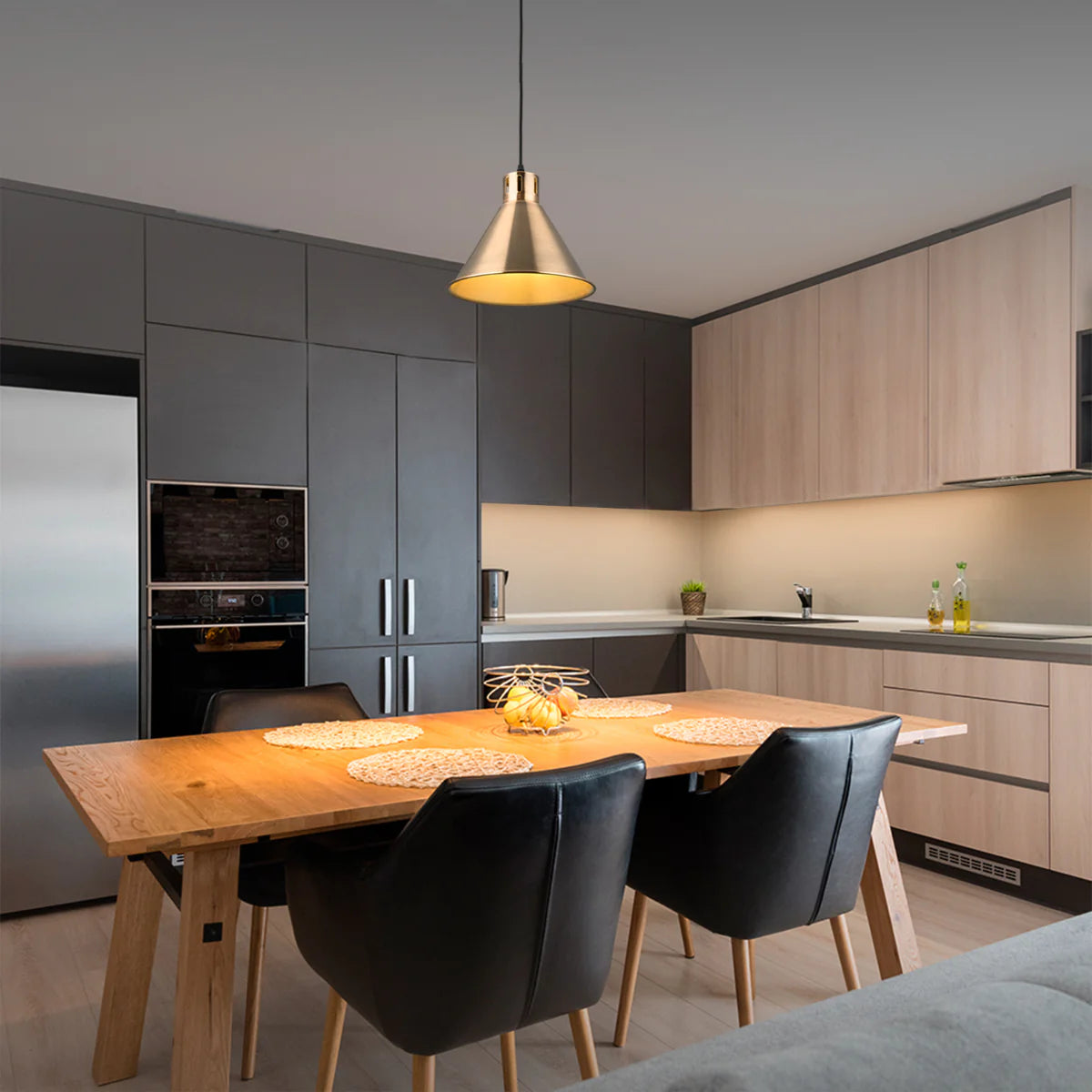 Usage of Sleek Industrial Cone Pendant Light 150-18433